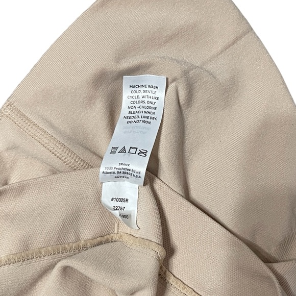 Spanx Assets Shaping Shorts Nude M - Picture 3 of 4